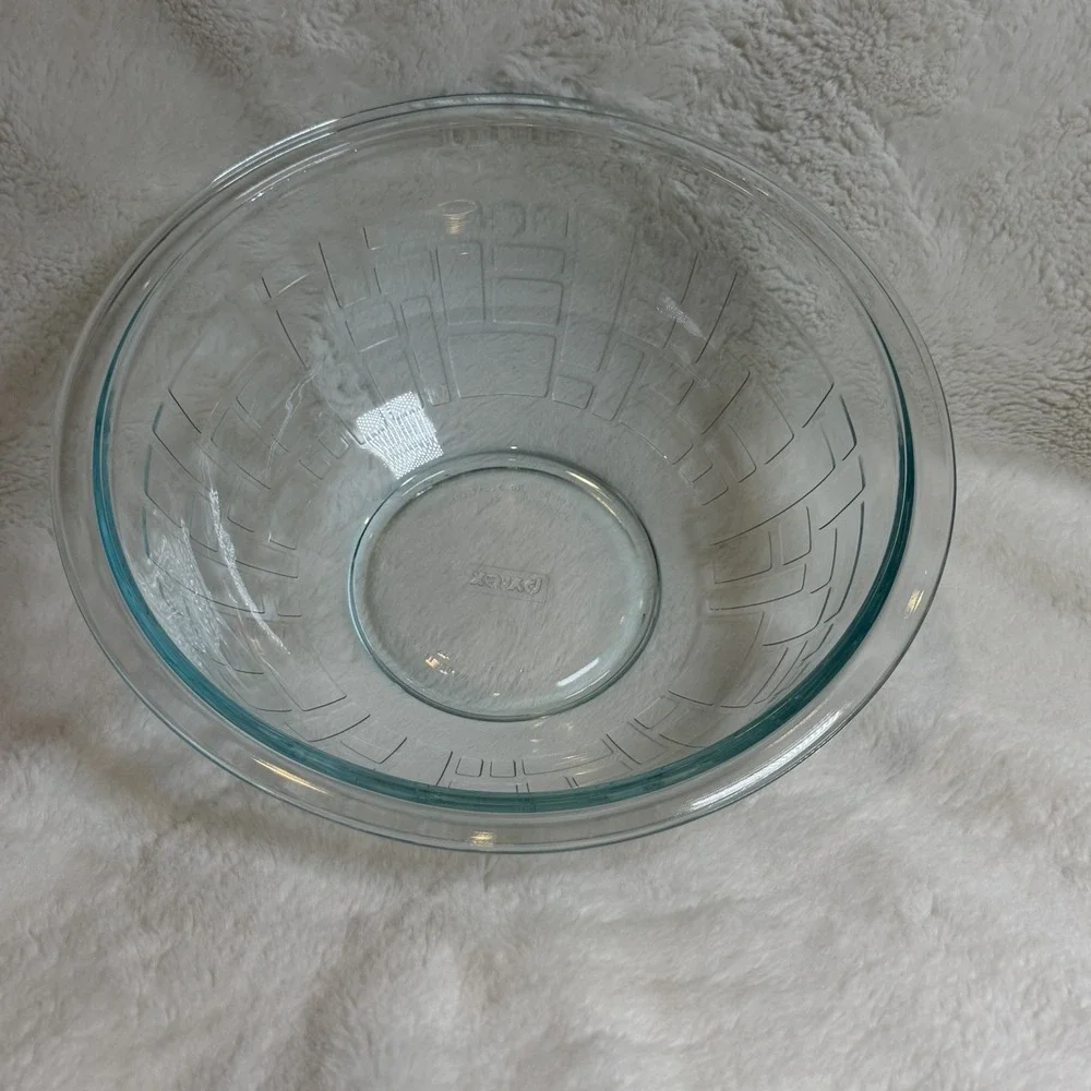 Pyrex Geometric Rectangles 2.5 Quart Clear Mixing Bowl 325 Made In USA Excellent